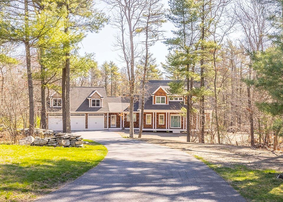 1st image of 8 Anderson Way