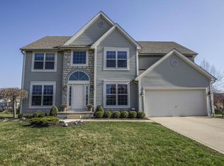 1731 Pinecone Ct, Lewis Center, OH 43035