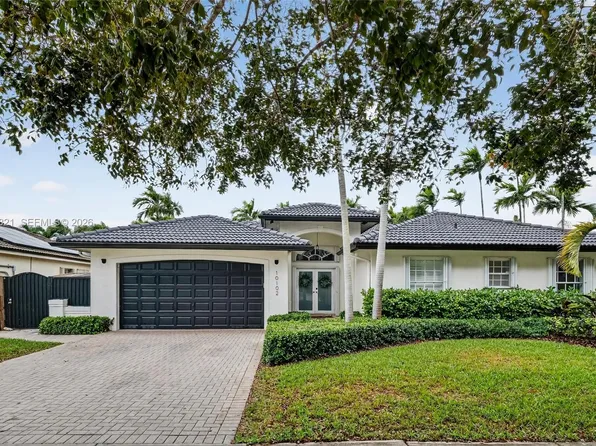 10102 SW 158th Ct, Miami, FL 33196