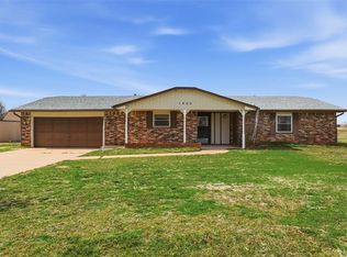 1409 Skyview Dr, El Reno, OK 73036