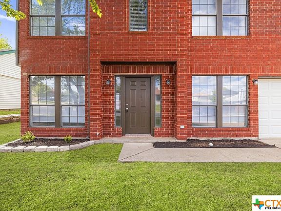3rd image of 2904 Bluejay Dr