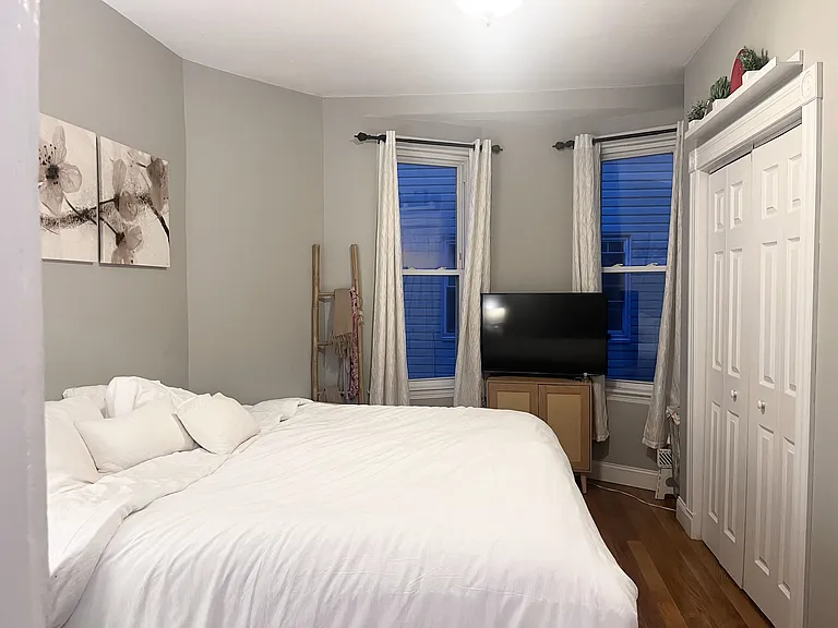 19 Marshall St #1 — Photo 7