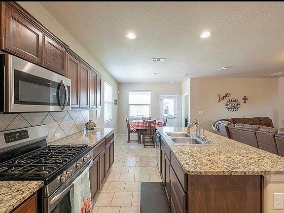 2nd image of 17 Glass Ranch Rd