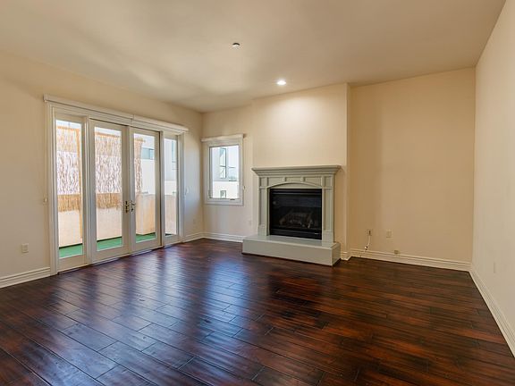 4th image of 5057 Maplewood Ave Ph 2