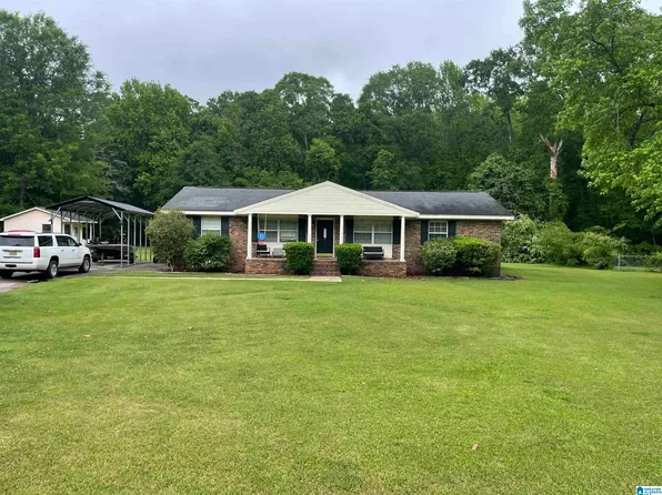 110 Pine Tree Cir, Columbiana, AL 35051