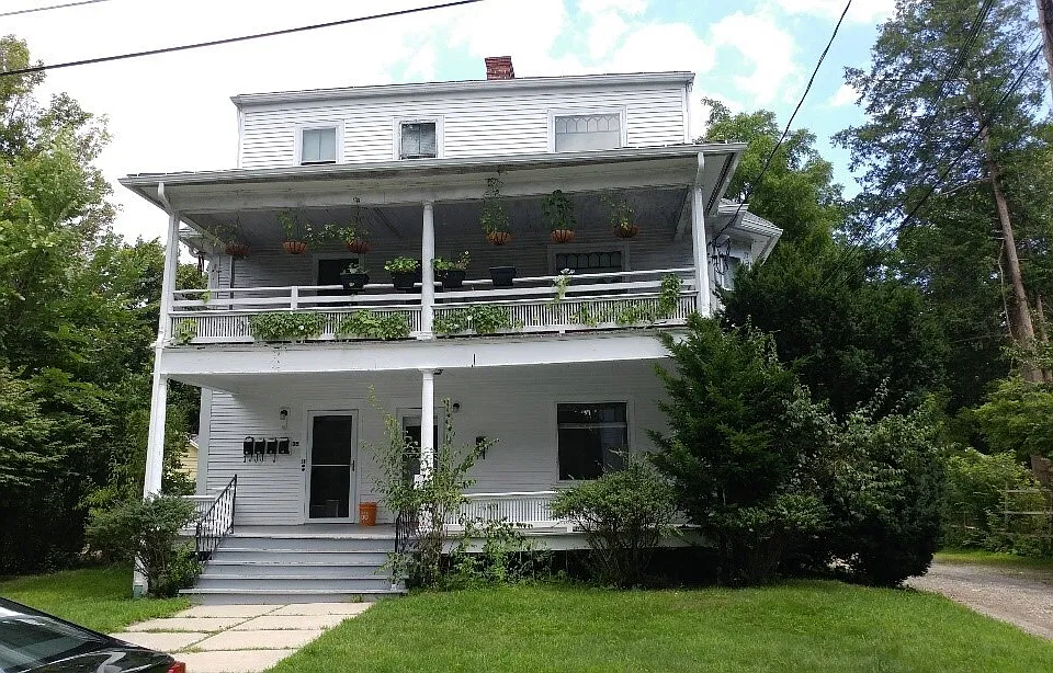 33-35 Kendrick Pl