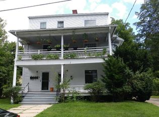 33-35 Kendrick Pl, Amherst, MA 01002