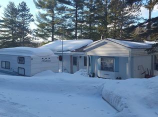 7258 Kent St, Frederic, MI 49733