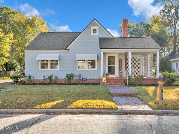 45 S Fayetteville Street, Parkton, NC 28371