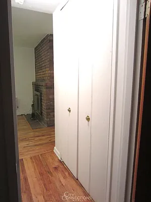 Rented by City Connections Realty | media 28