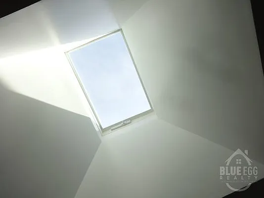 Rented by Blue Egg Realty Corp | media 32