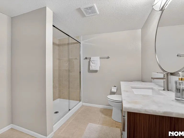 8433 Sawtooth Ln — Photo 22
