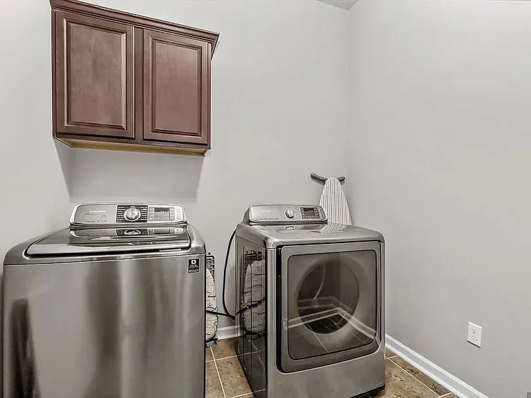 8624 Arabella Ave — Photo 10