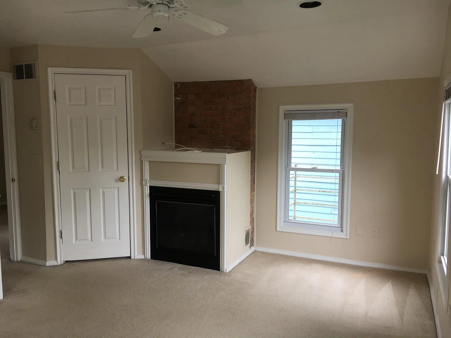 1 bed, $1,250 — Photo 2