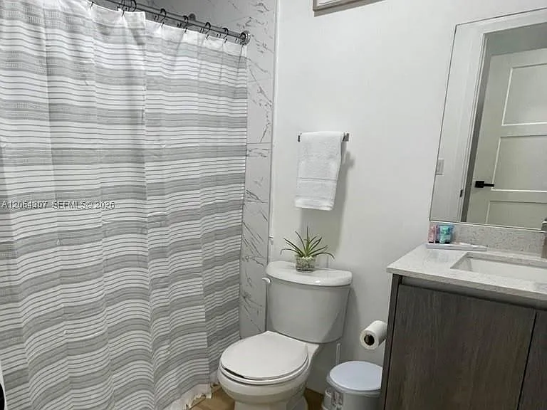 1534 NW 1st St #204 — Photo 3