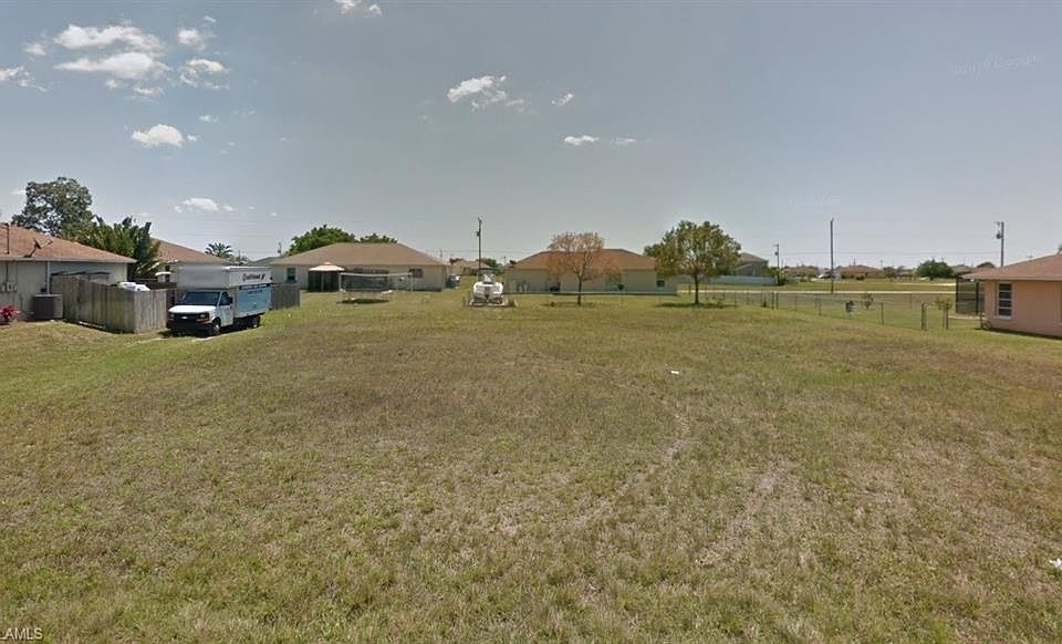 1st image of 234 NE 15th St