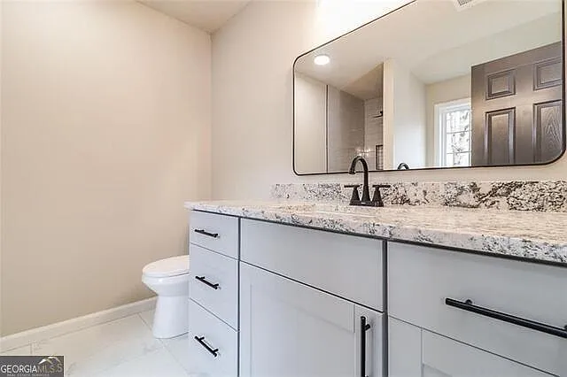 1216 Dylan Way — Photo 4