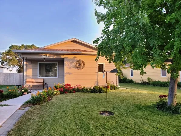2418 W 15th St, North Platte, NE 69101