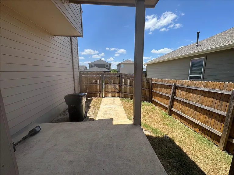 133 Flatland Trl — Photo 27