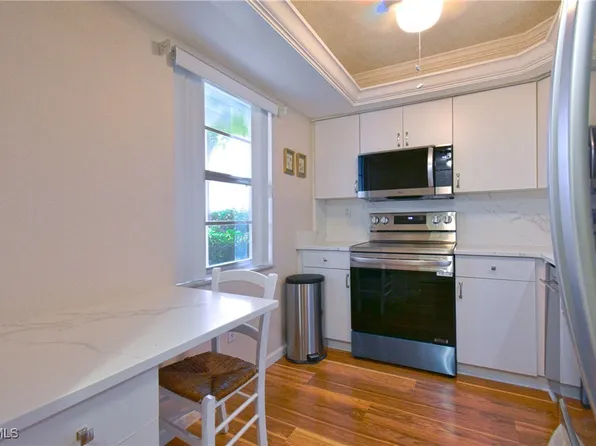 1828 Pine Valley Dr APT 109, Fort Myers, FL 33907