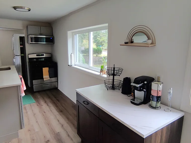 207 Eliot St — Photo 6
