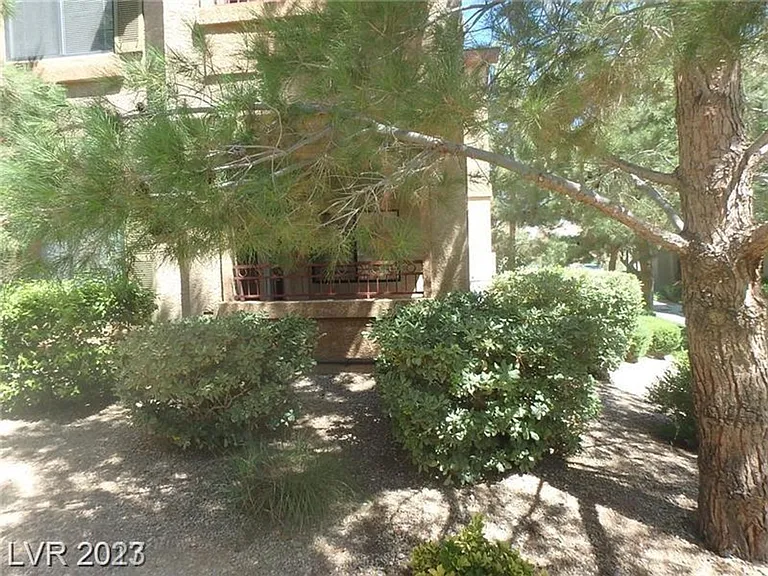 8250 N Grand Canyon Dr #1116 — Photo 23