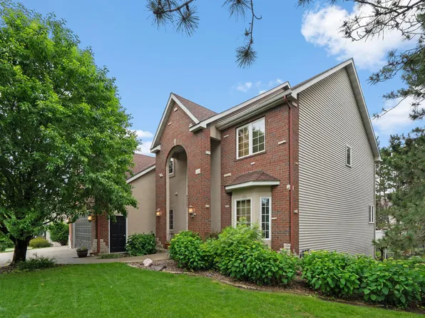 8197 Drexel Ct, Eden Prairie, MN 55347
