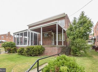 1002 Galloway St NE, Washington, DC 20011