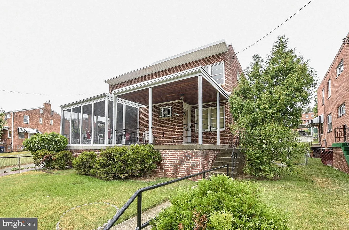 1002 Galloway St NE photo 1