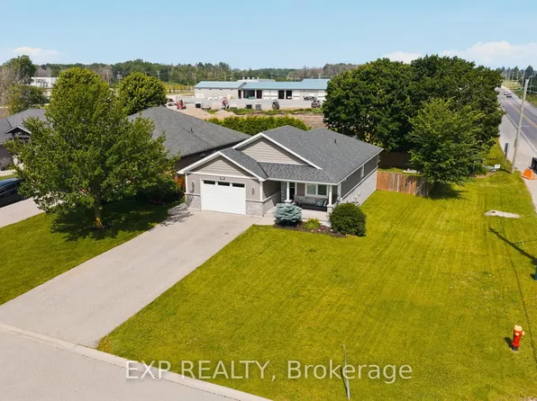 101 Tuffy Macdougall Ct, Minto, ON N0G 1Z0