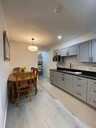 3013 Dixon Lndg SW Photo 1