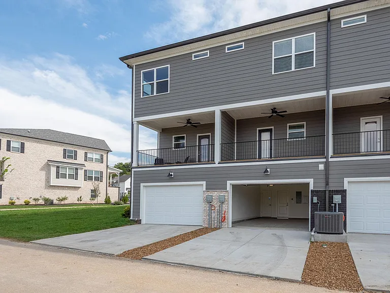410 Portsdale Dr — Photo 22
