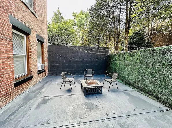 258 Montgomery St APT 1, Jersey City, NJ 07302