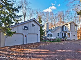 283 Long View Ln, Pocono Pines, PA 18350
