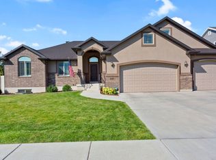 556 S Trailside Dr, Layton, UT 84041