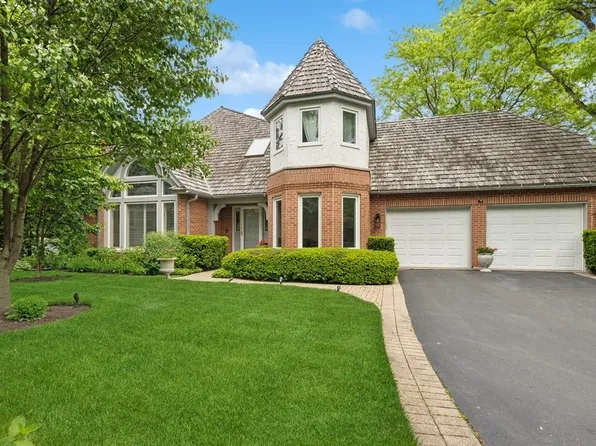 1076 Franz Dr, Lake Forest, IL 60045