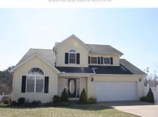 109 Elizabeth Hts, Hurricane, WV 25526