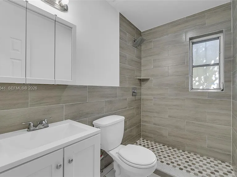 6940 NW 6th Ct #2 — Photo 34