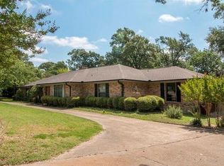 106 Rolling Hills Dr, Canton, TX 75103