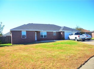 619 Sun Cir, Lowell, AR 72745