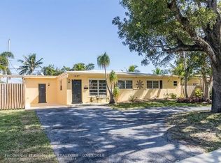 1014 SW 1st Ave, Pompano Beach, FL 33060