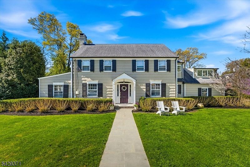 1061 Wychwood Rd, Westfield, NJ 07090 | MLS #4025275 | Zillow
