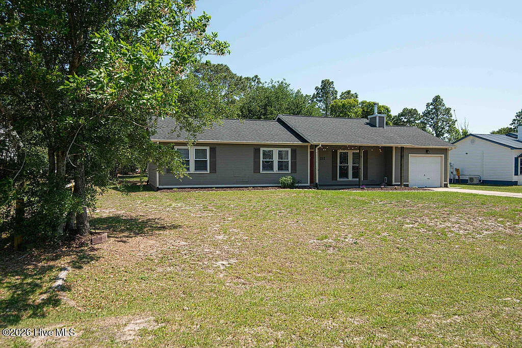 Building Photo - 212 W Volant St