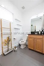 NE 194th Ln — Photo 20