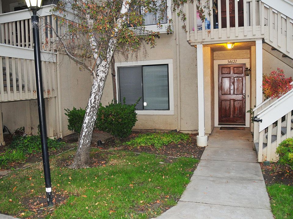 36421 Pueblo Terrace