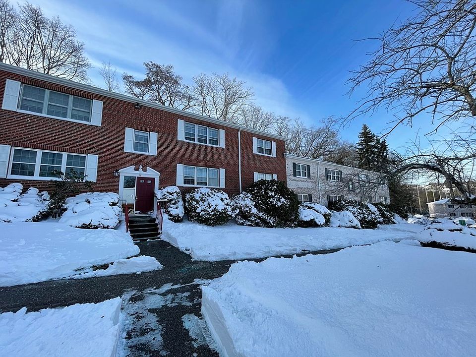 1st image of 38 Lake Shore Ter APT 4
