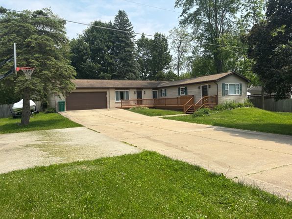 11879 E Shore Dr #1