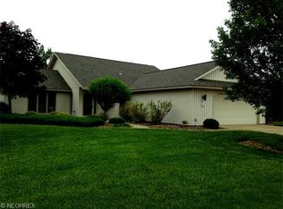 33120 Hawks Nest Ct, North Ridgeville, OH