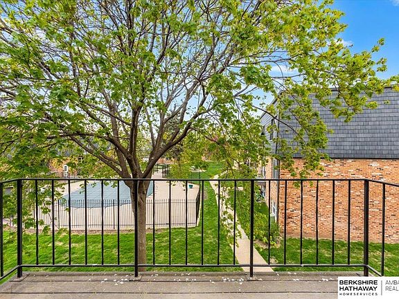 4th image of 12728 Deauville Dr #3-301