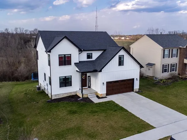 24 Gardenia Dr, Oxford, OH 45056